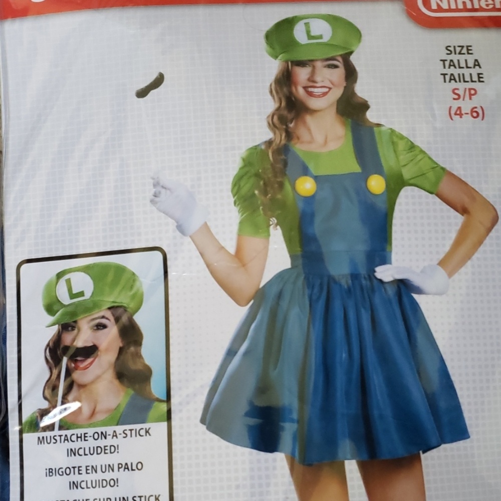 Luigi Costume
